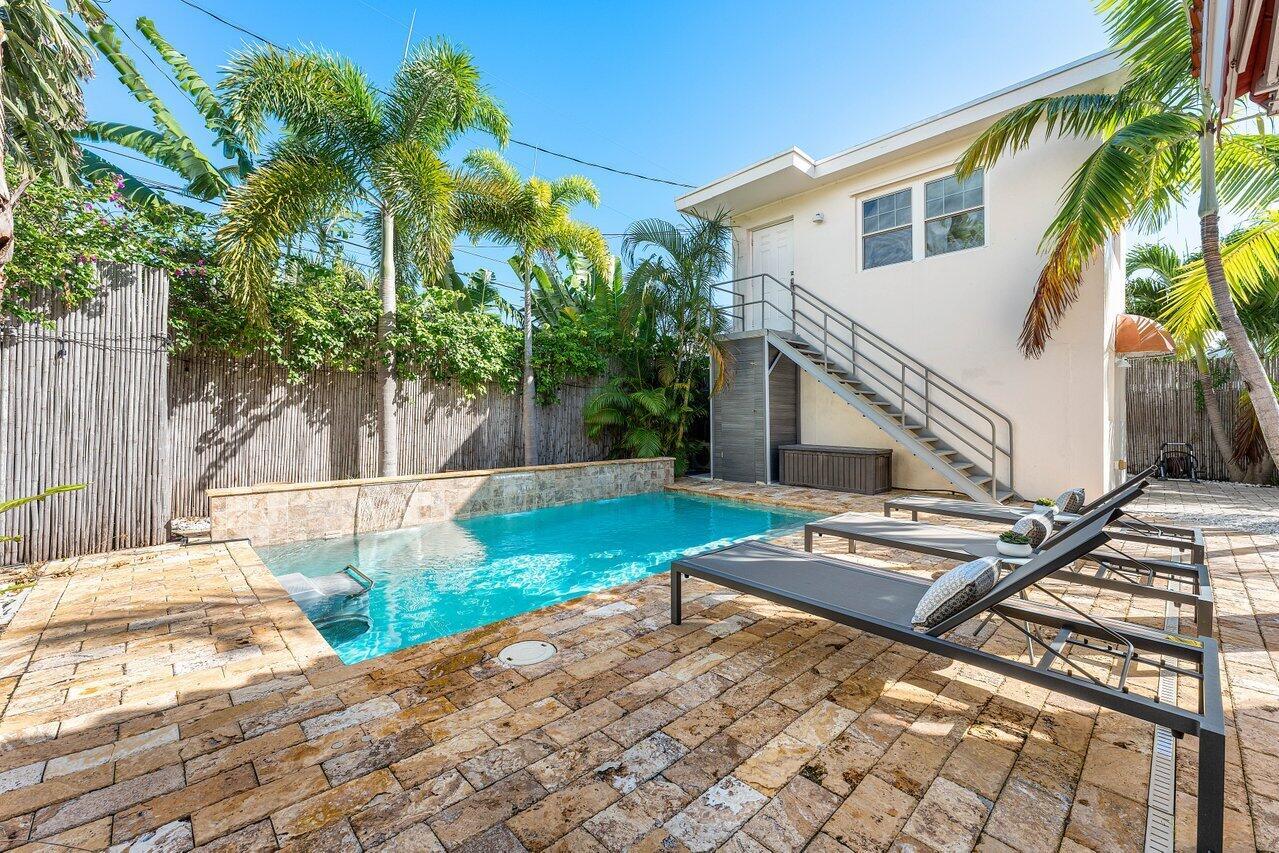 BRELSFORD PARK - Residential