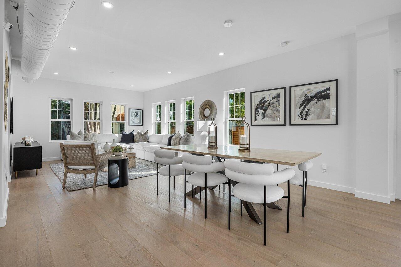 BRELSFORD PARK - Residential