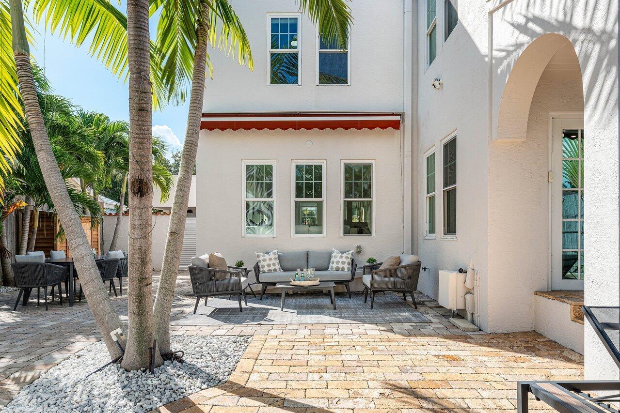 BRELSFORD PARK - Residential