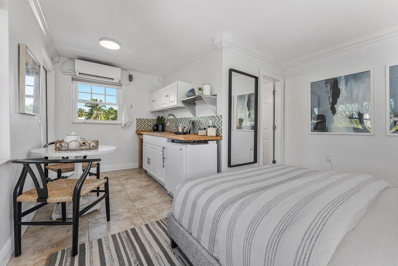 BRELSFORD PARK - Residential