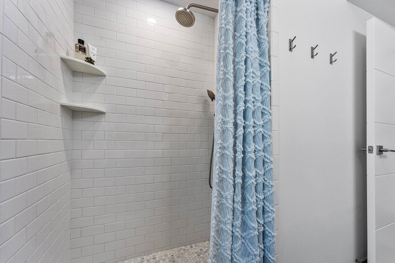 BRELSFORD PARK - Residential