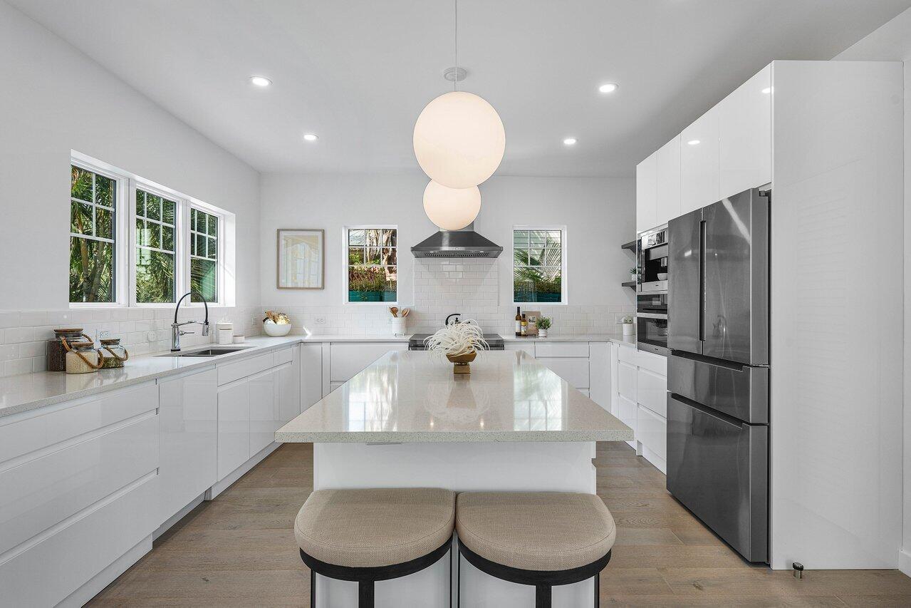 BRELSFORD PARK - Residential