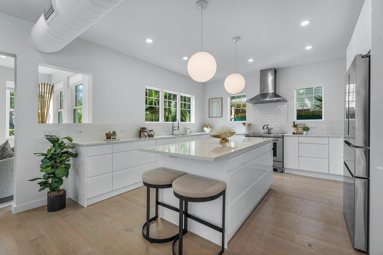 BRELSFORD PARK - Residential