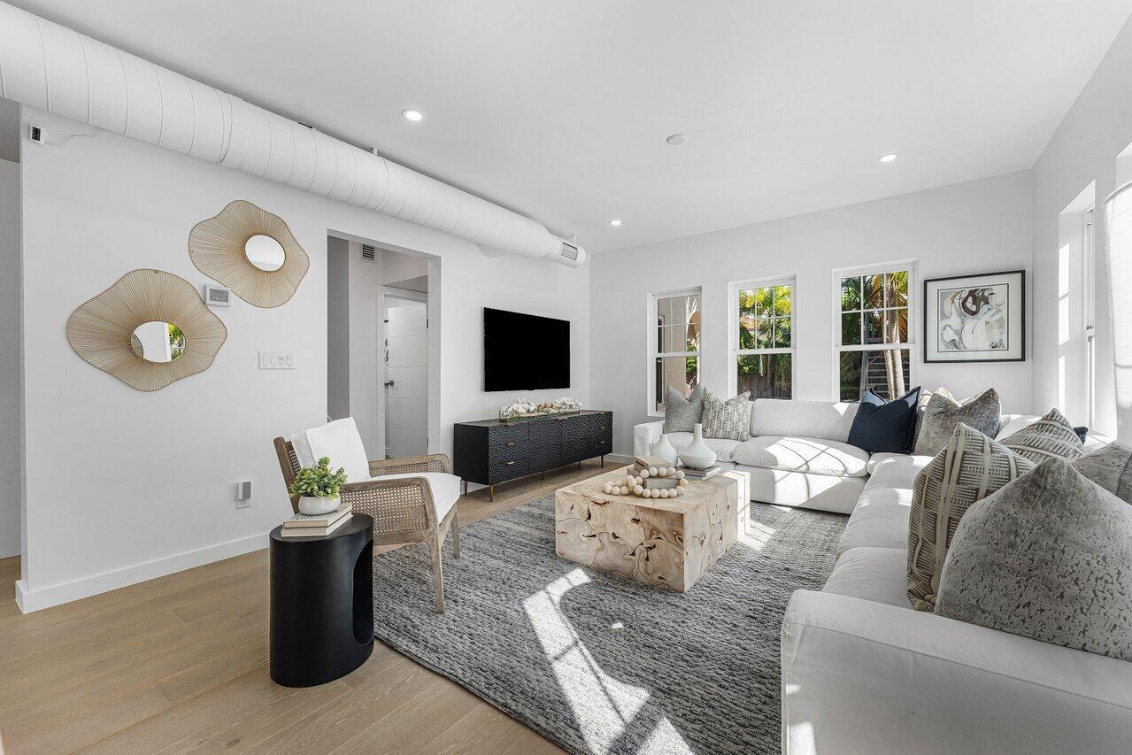 BRELSFORD PARK - Residential