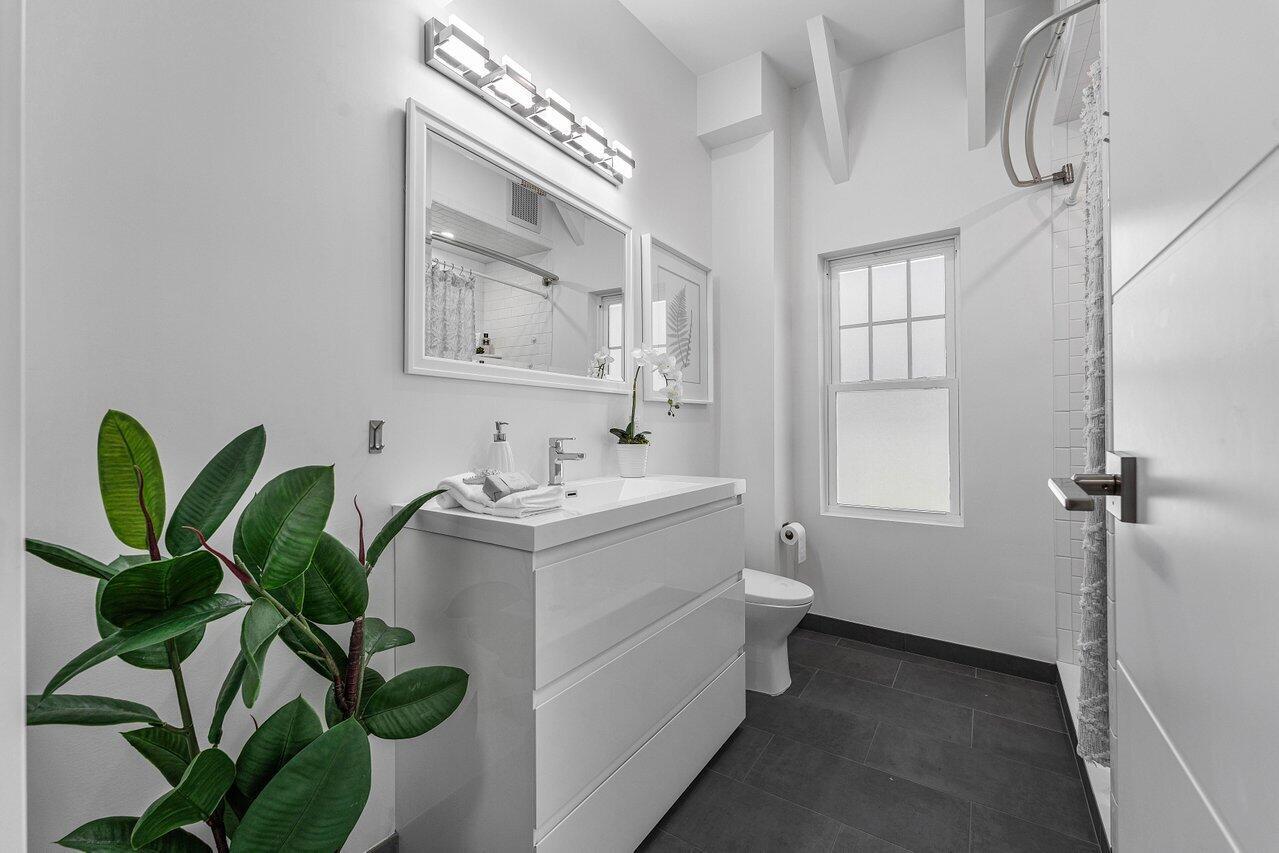 BRELSFORD PARK - Residential