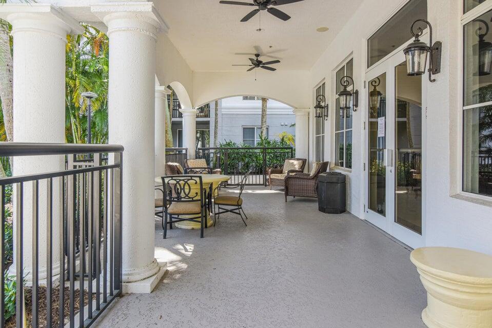 VIZCAYA LAKES CONDO - Residential