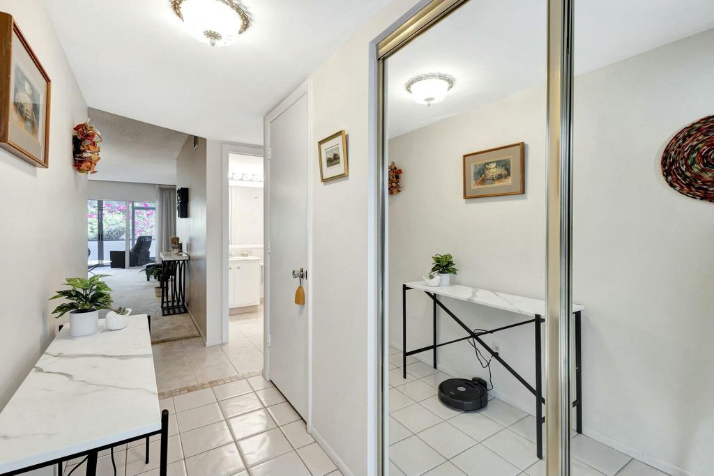 Photo of 2320 SW 22nd Avenue #211, Delray Beach, FL 33445 (MLS # R11068146)