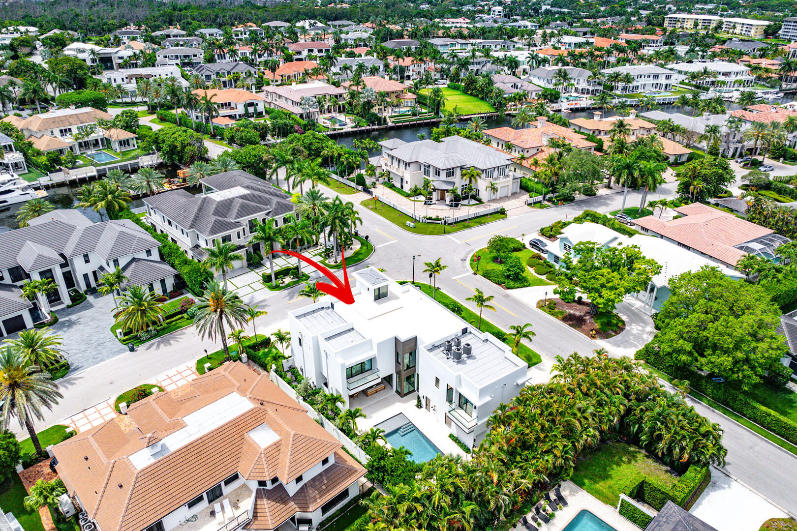 ROYAL PALM YACHT & COUNTRY CLUB - Residential