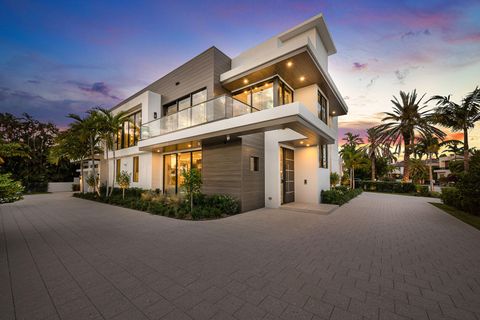 Tiny photo for 303 S Maya Palm Drive, Boca Raton, FL 33432 (MLS # B26024307)