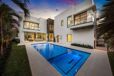 Tiny photo for 303 S Maya Palm Drive, Boca Raton, FL 33432 (MLS # B26024307)