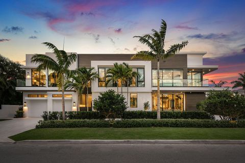 Tiny photo for 303 S Maya Palm Drive, Boca Raton, FL 33432 (MLS # B26024307)