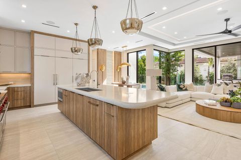 Tiny photo for 303 S Maya Palm Drive, Boca Raton, FL 33432 (MLS # B26024307)
