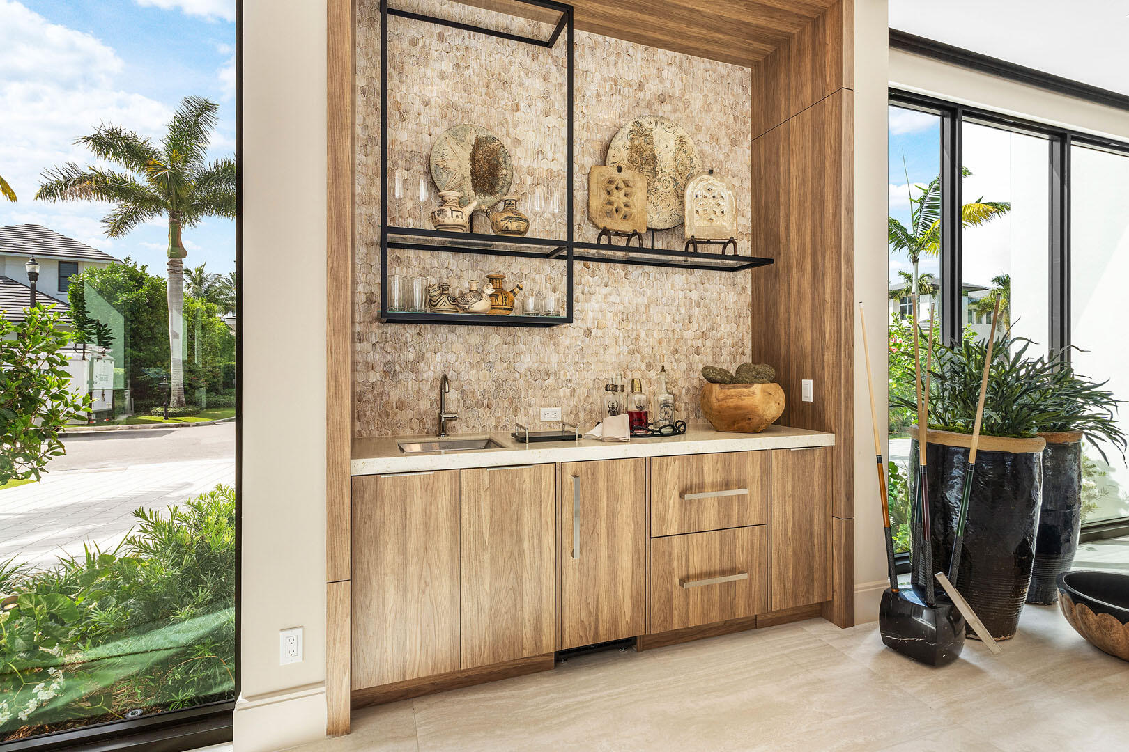 ROYAL PALM YACHT & COUNTRY CLUB - Residential