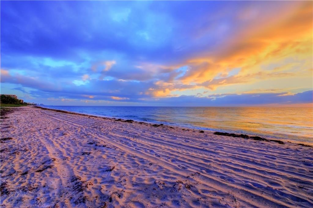 HILLSBORO MILE - Land