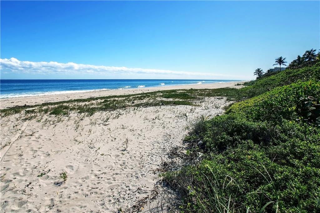 HILLSBORO MILE - Land