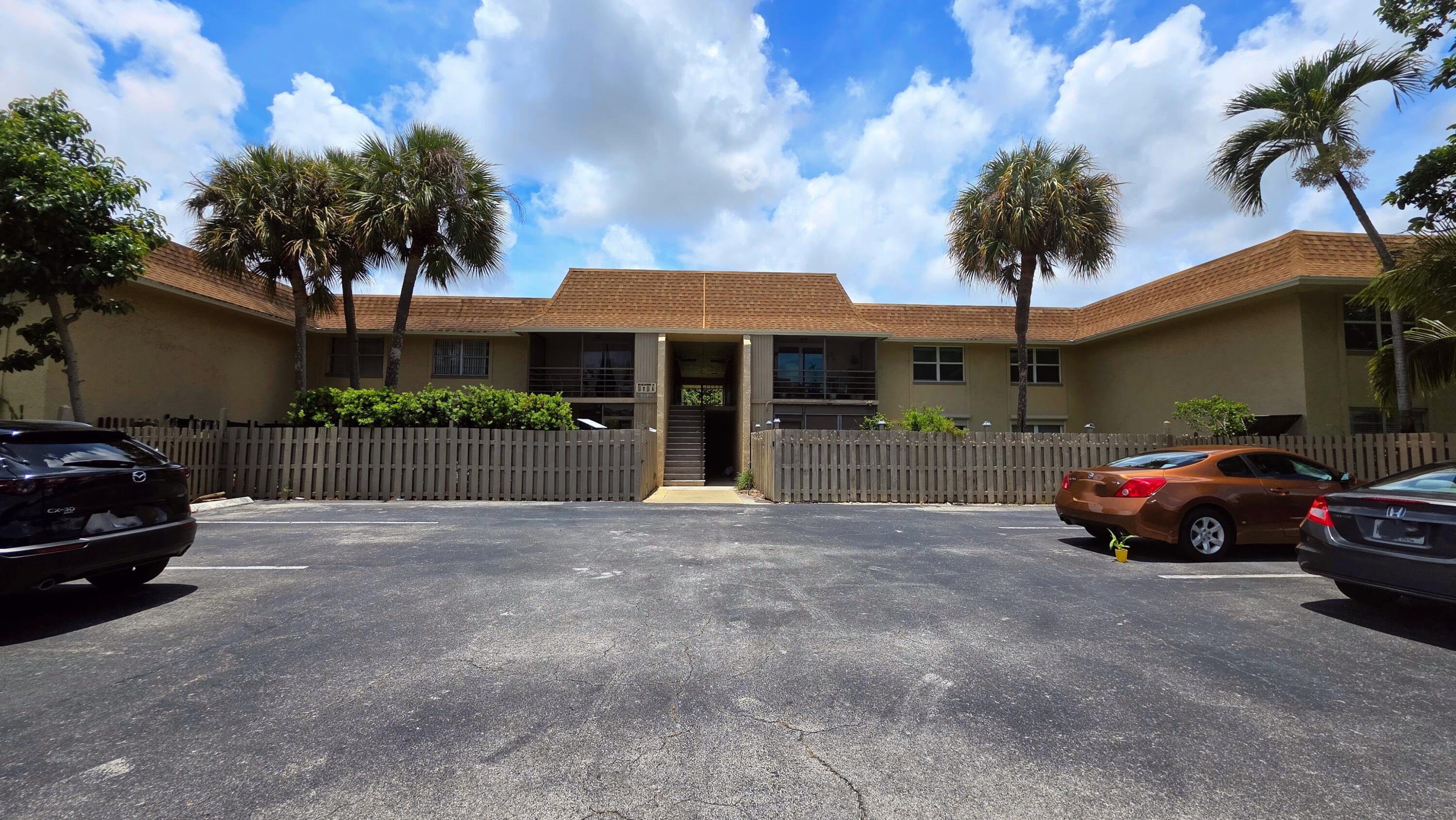 Photo 1 of 15 — 1301 NW 12th Avenue 417a, Boca Raton, FL 33486