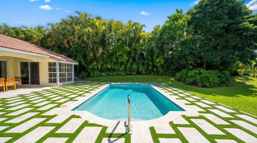 Photo of 2236 Las Casitas Drive, Wellington, FL 33414 (MLS # B26063950)