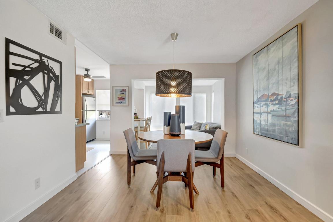 COLONIAL CLUB CONDO SEC 2 - Residential