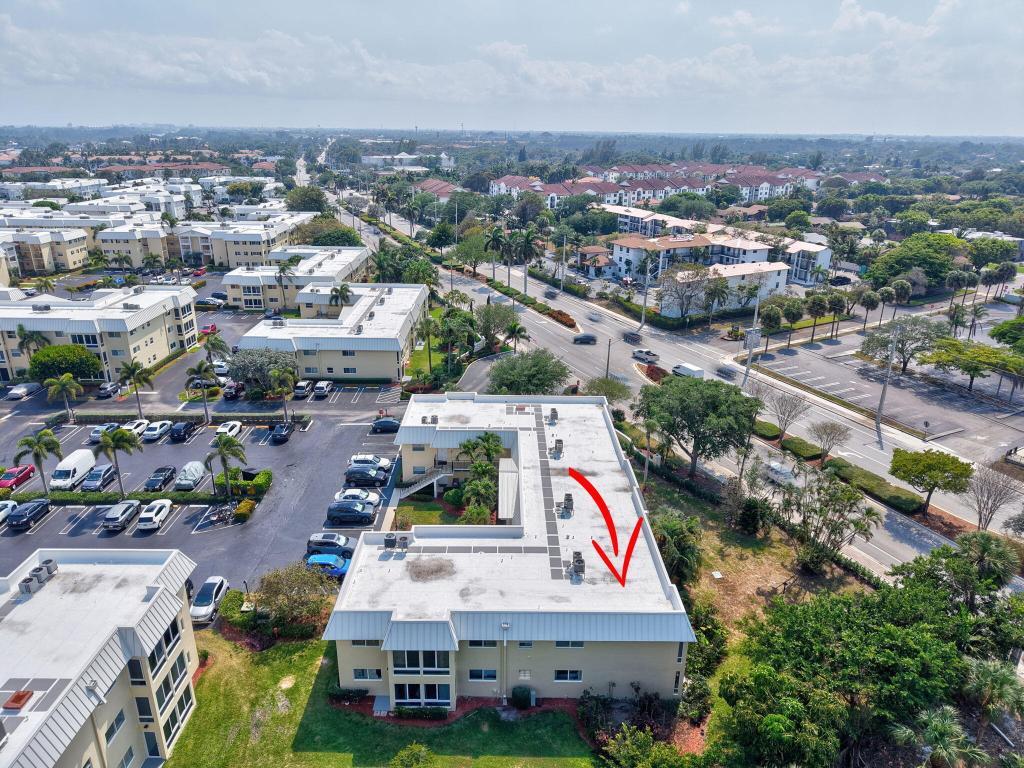 COLONIAL CLUB CONDO SEC 2 - Residential