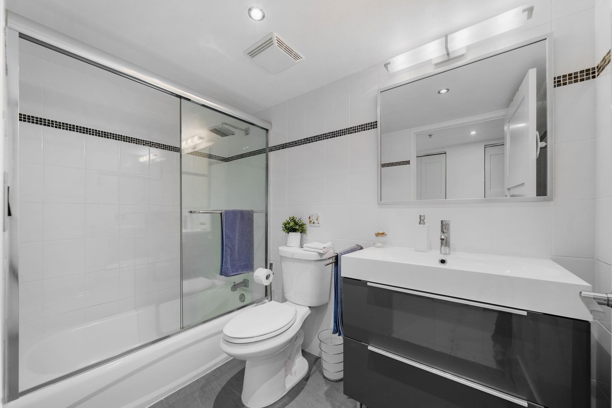 LAS OLAS BY THE RIVER - Residential