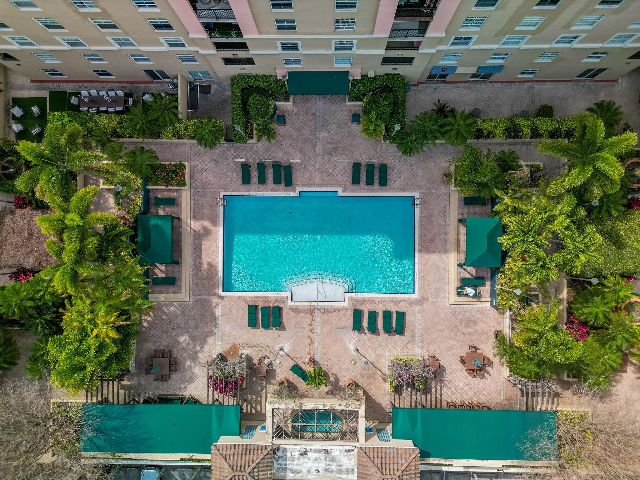 LAS OLAS BY THE RIVER - Residential