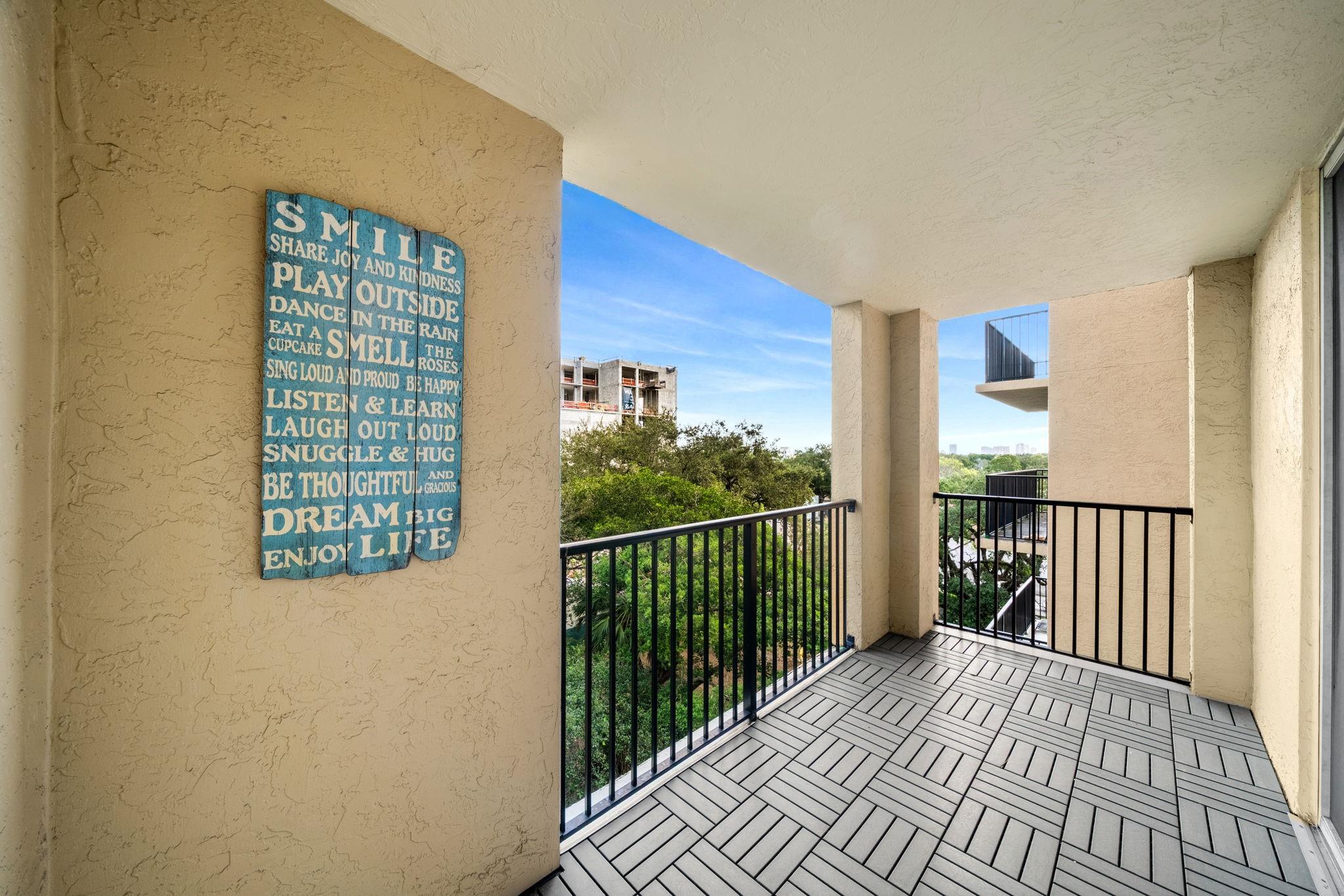 LAS OLAS BY THE RIVER - Residential