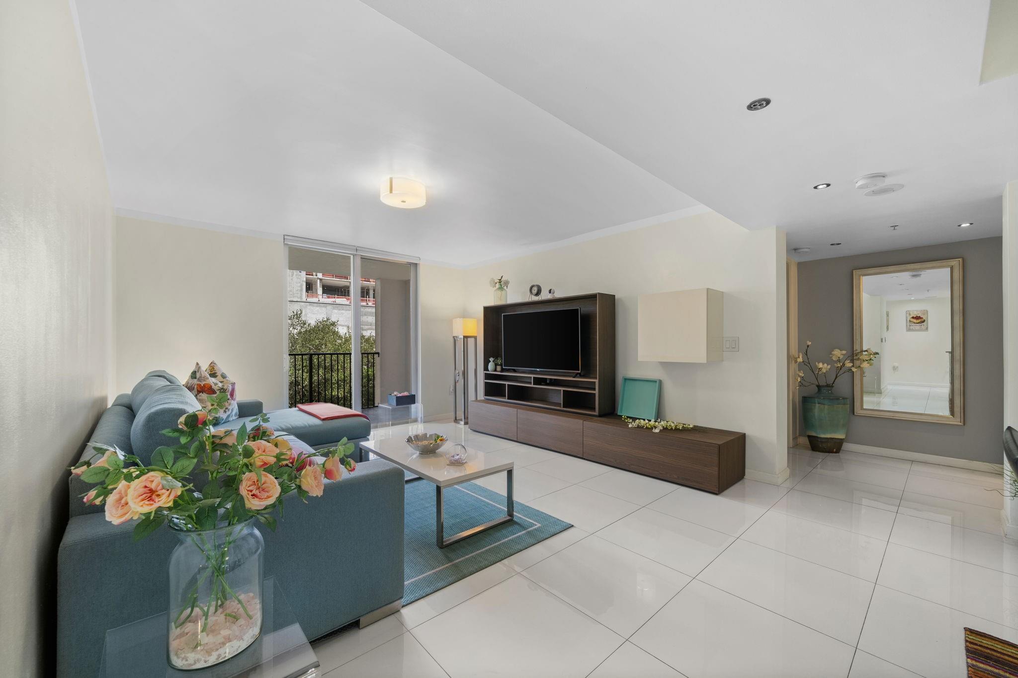 LAS OLAS BY THE RIVER - Residential