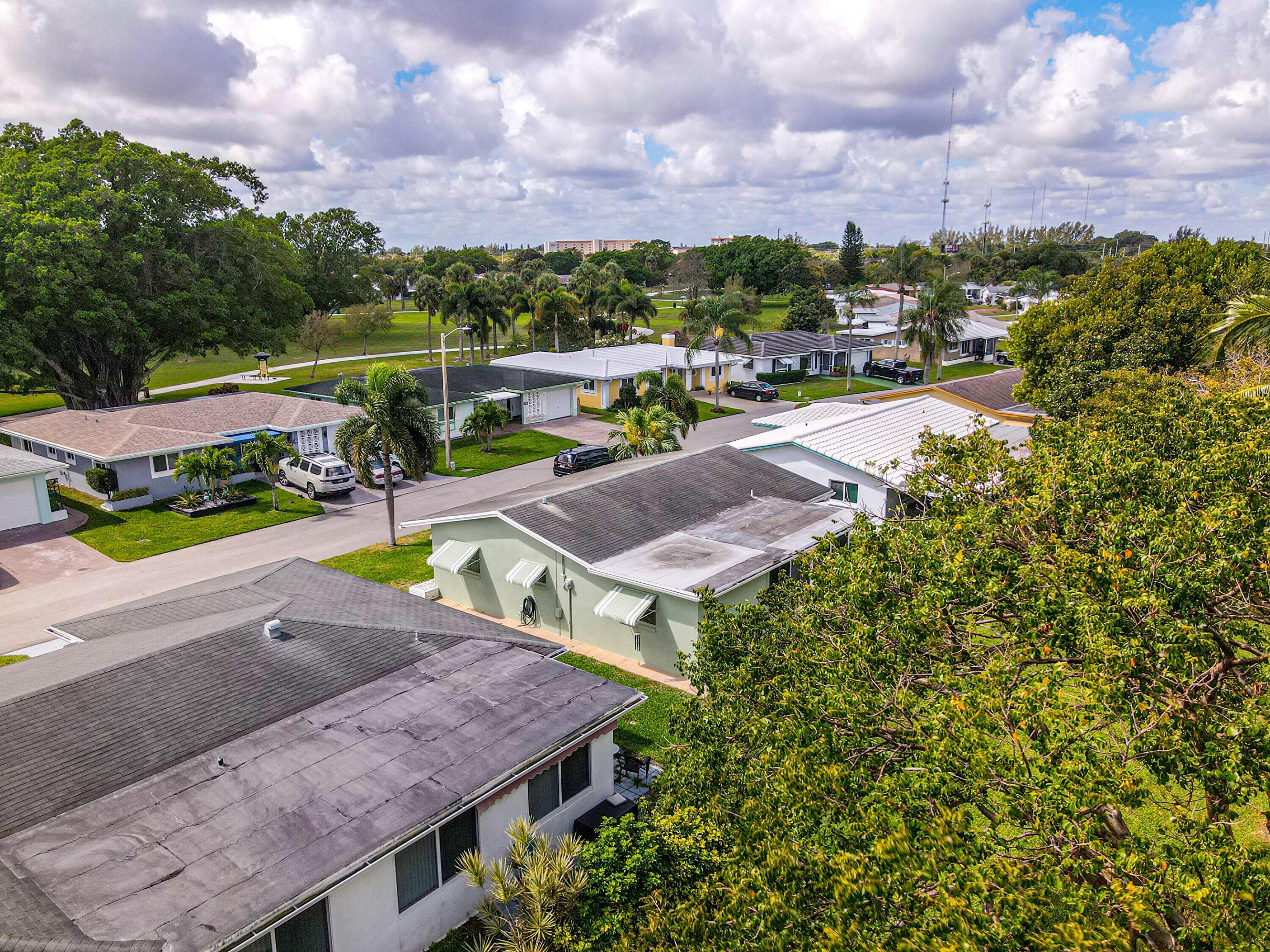 MAINLANDS OF TAMARAC LAKES - Residential