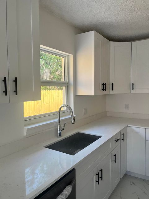 2747 Summit Boulevard West Palm Beach FL 33406