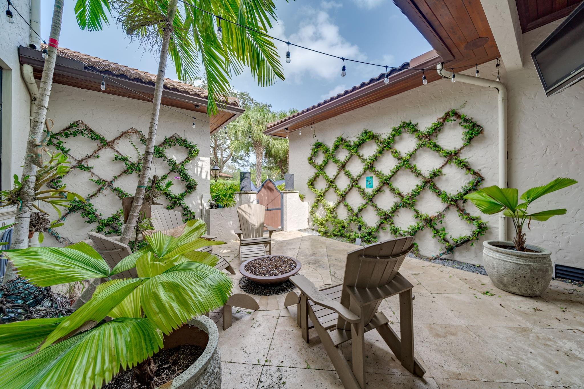 Rio Vista C J Hectors Res - Residential