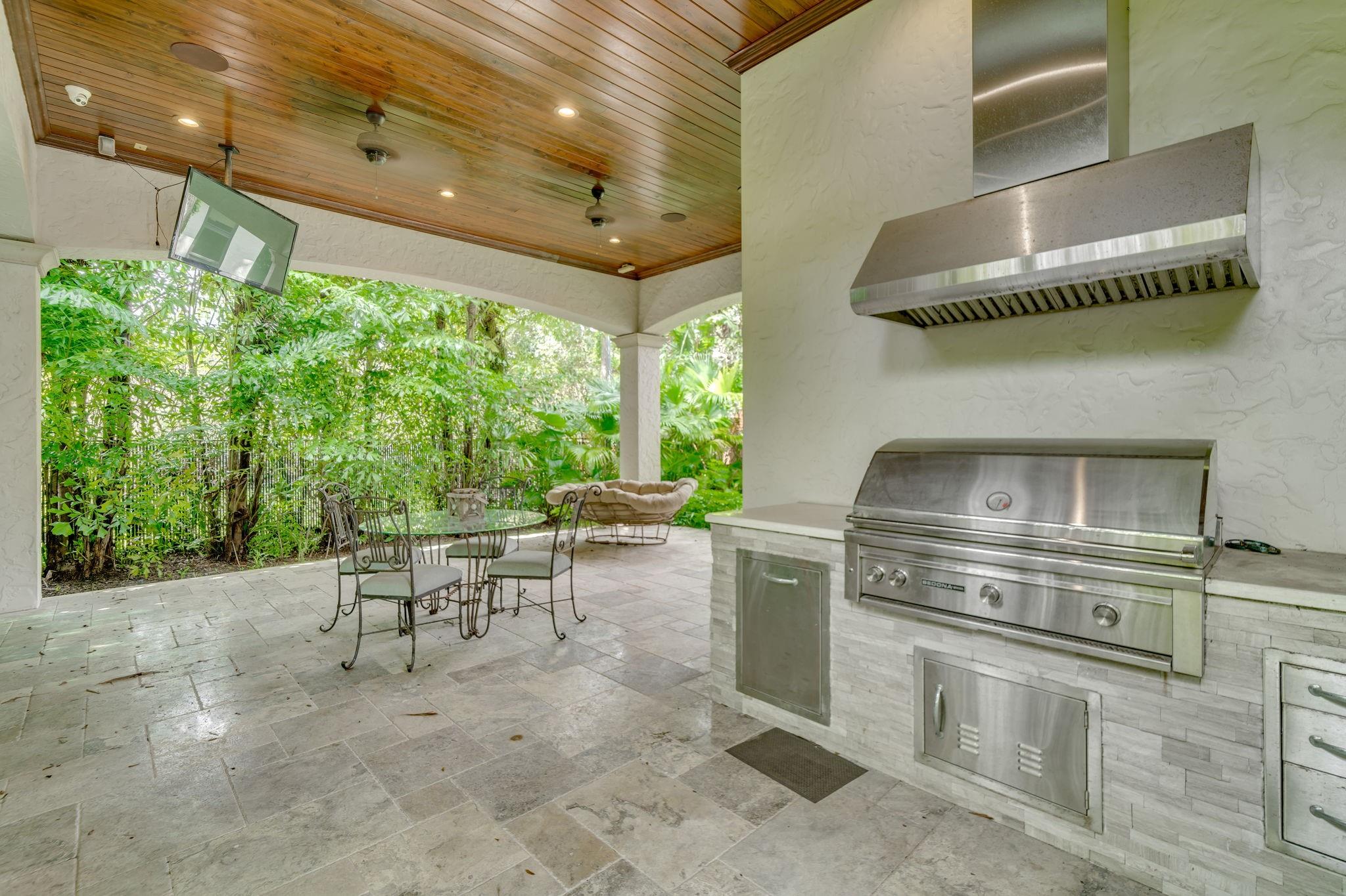 Rio Vista C J Hectors Res - Residential