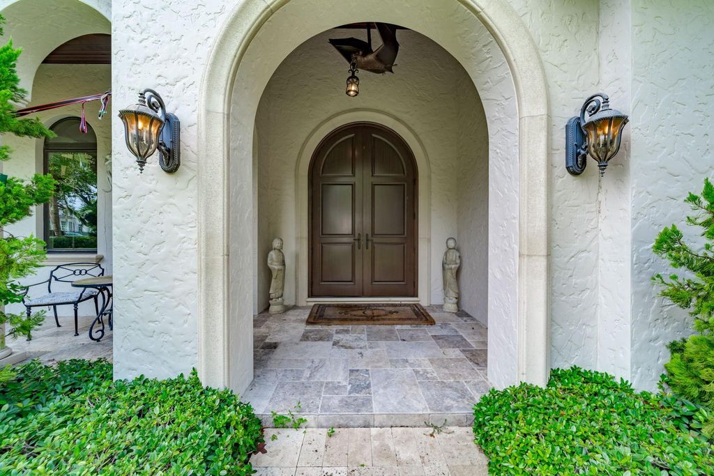 Photo of 1248 N Rio Vista Boulevard, Fort Lauderdale, FL 33301 (MLS # F10405030)