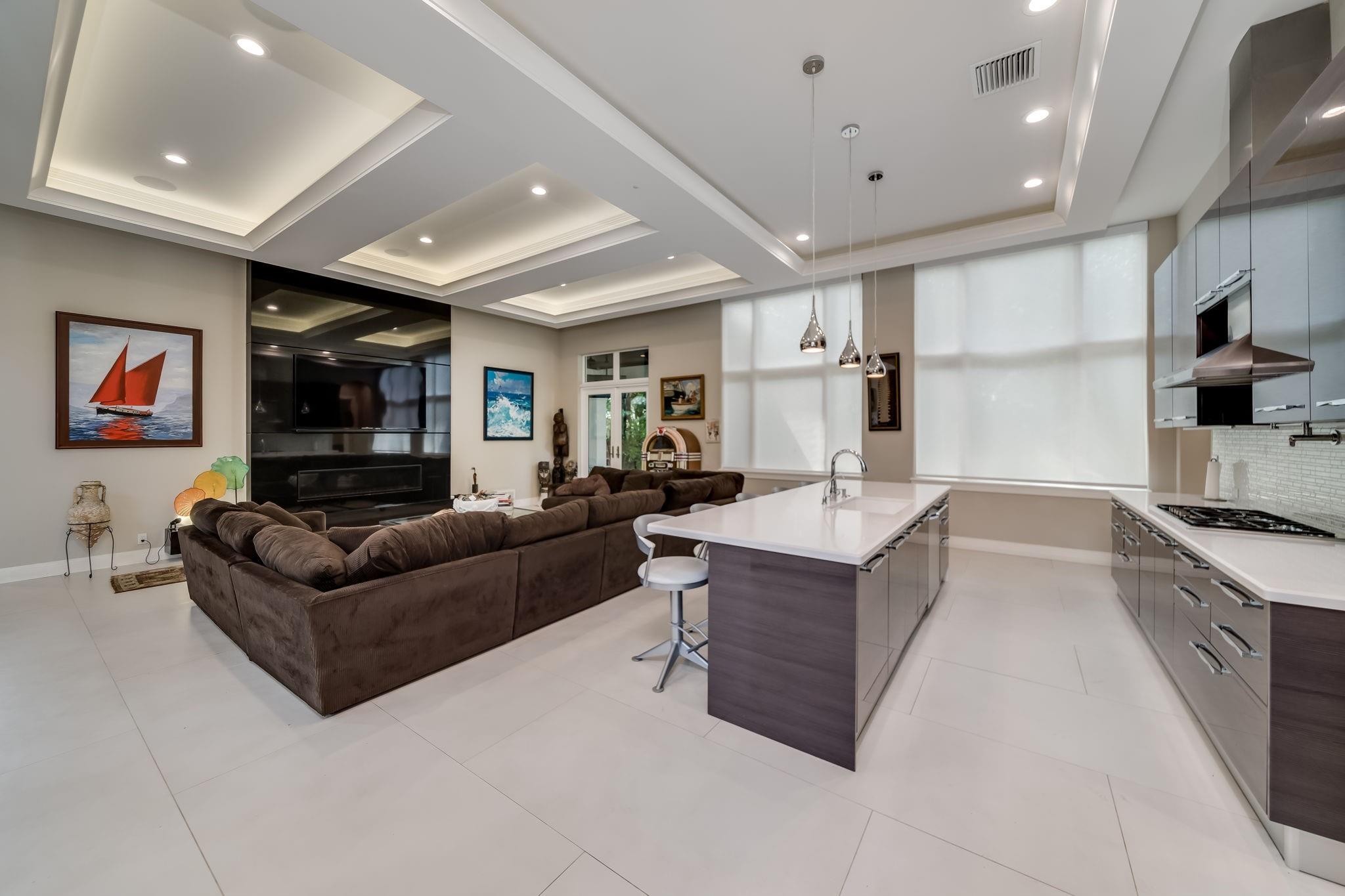 Rio Vista C J Hectors Res - Residential