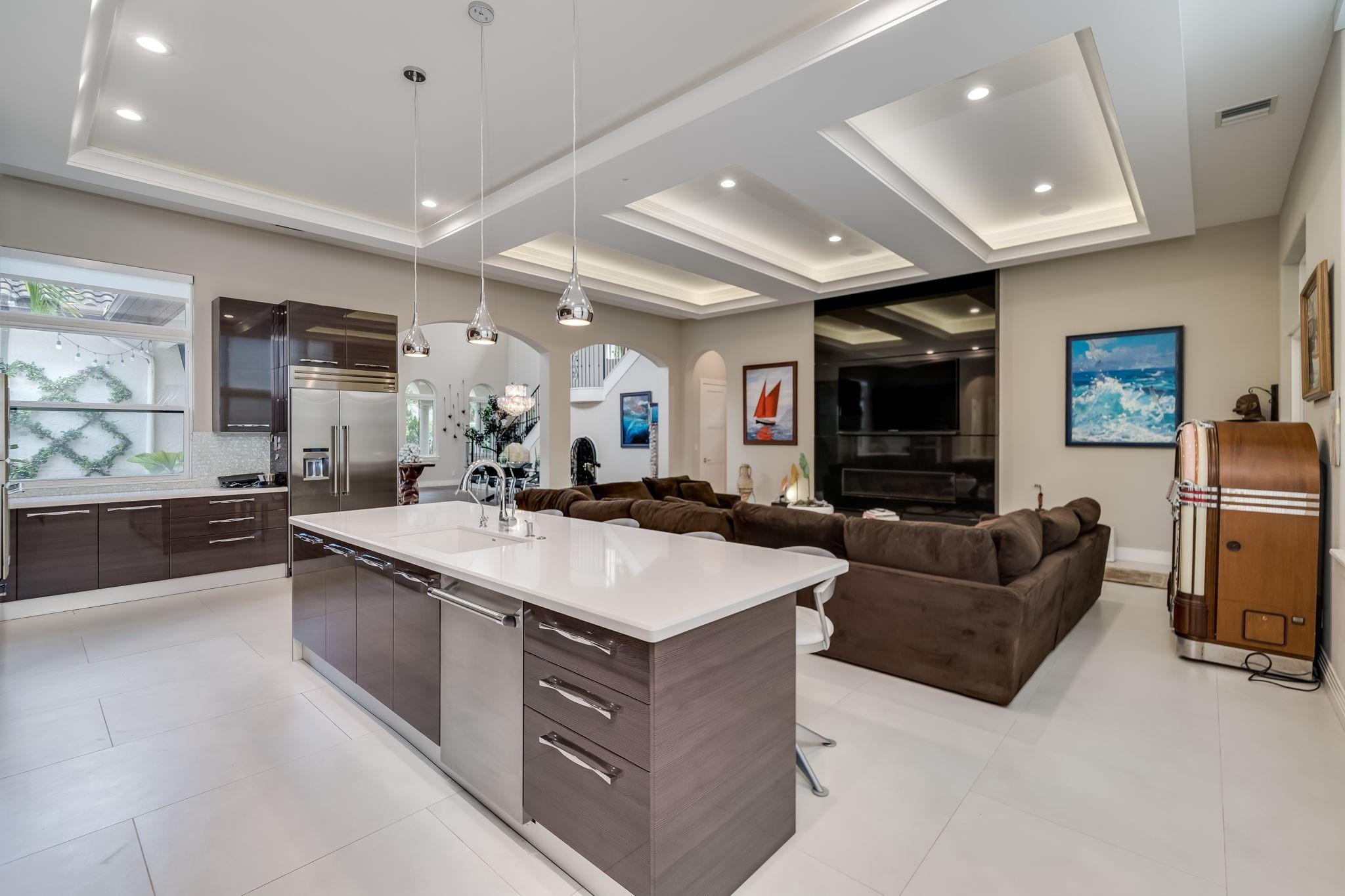 Rio Vista C J Hectors Res - Residential