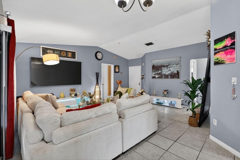 Photo of 9721 W Daffodil Lane, Miramar, FL 33025 (MLS # B26003420)