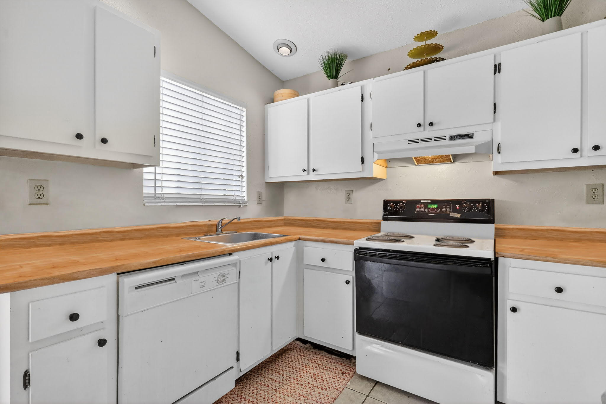 MEADOWS OF MIRAMAR PHASE TWO - Residential