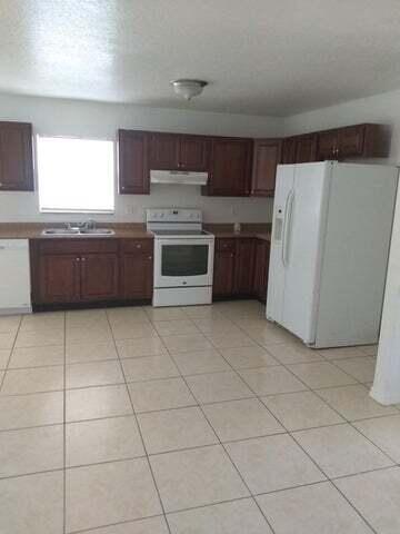 1201 W 32nd Street