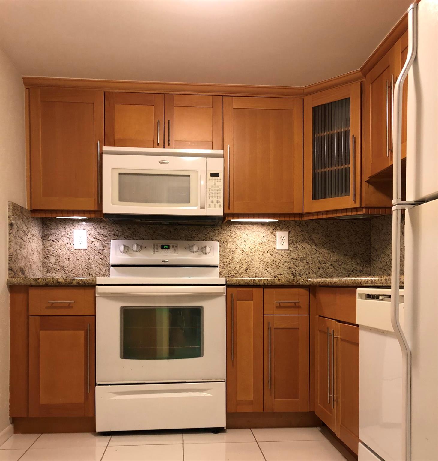 AMBASSADORS V NORTH CONDO - Residential Lease