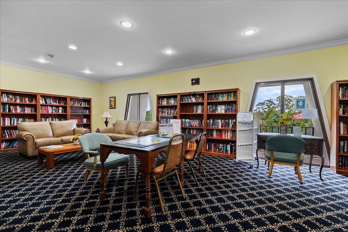 COVERED BRIDGE CONDO - Residential