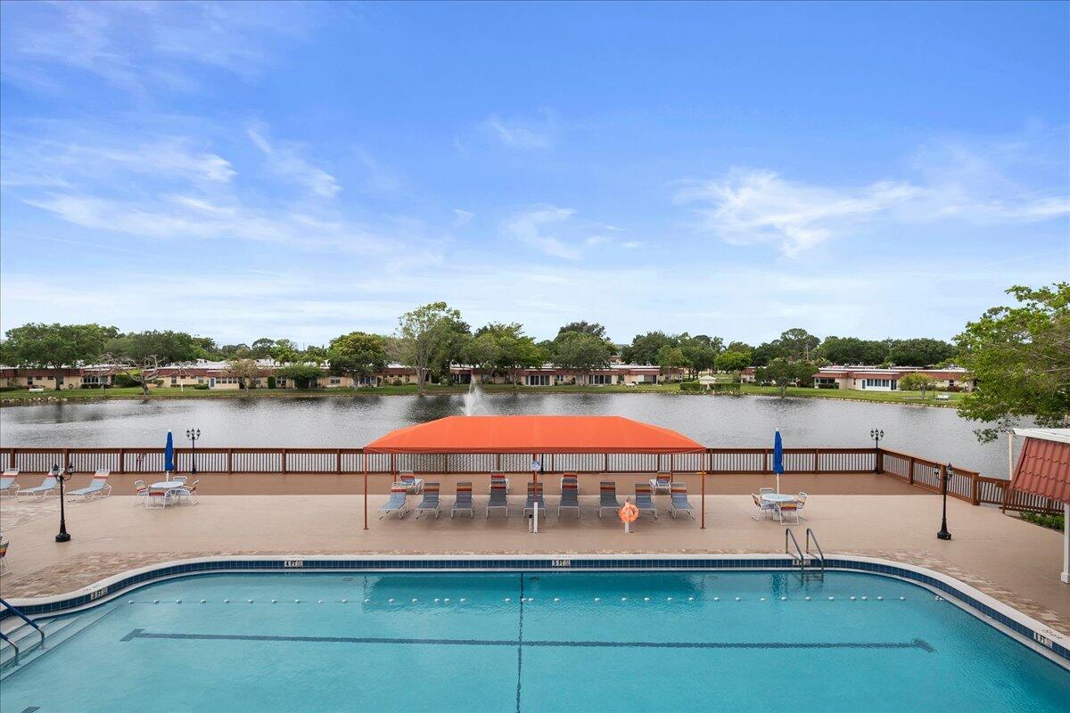 COVERED BRIDGE CONDO - Residential