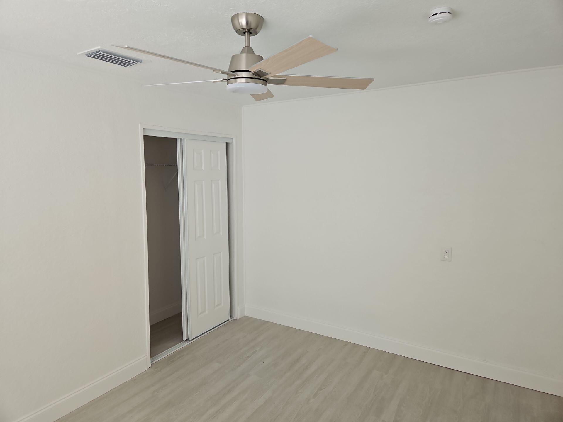 GLIDDEN'S TERRACE - Residential Lease