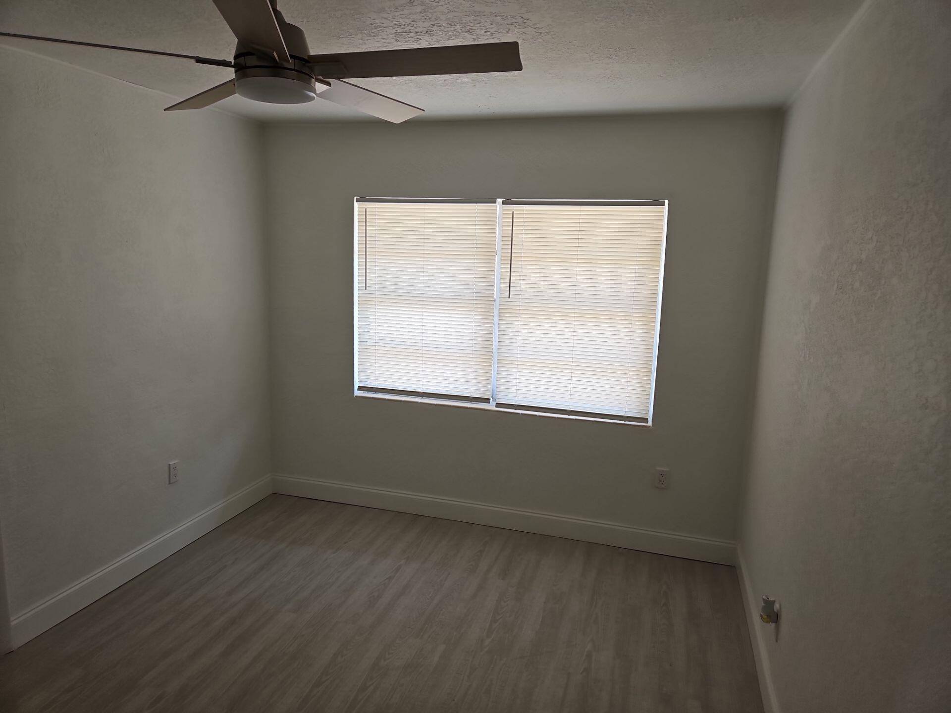 GLIDDEN'S TERRACE - Residential Lease