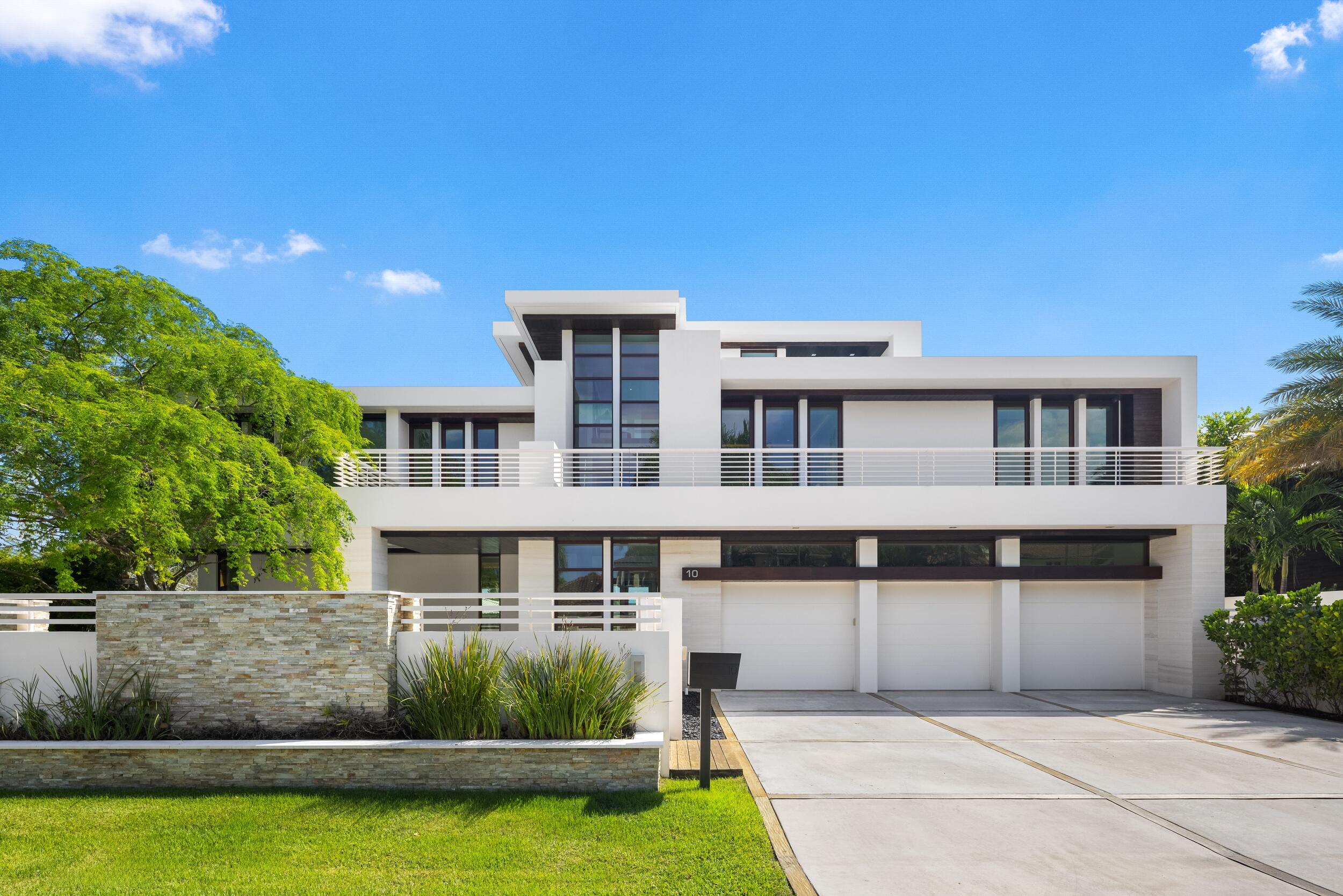 10 Pelican Drive