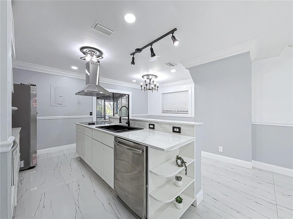 Villager Townhomes - Residential