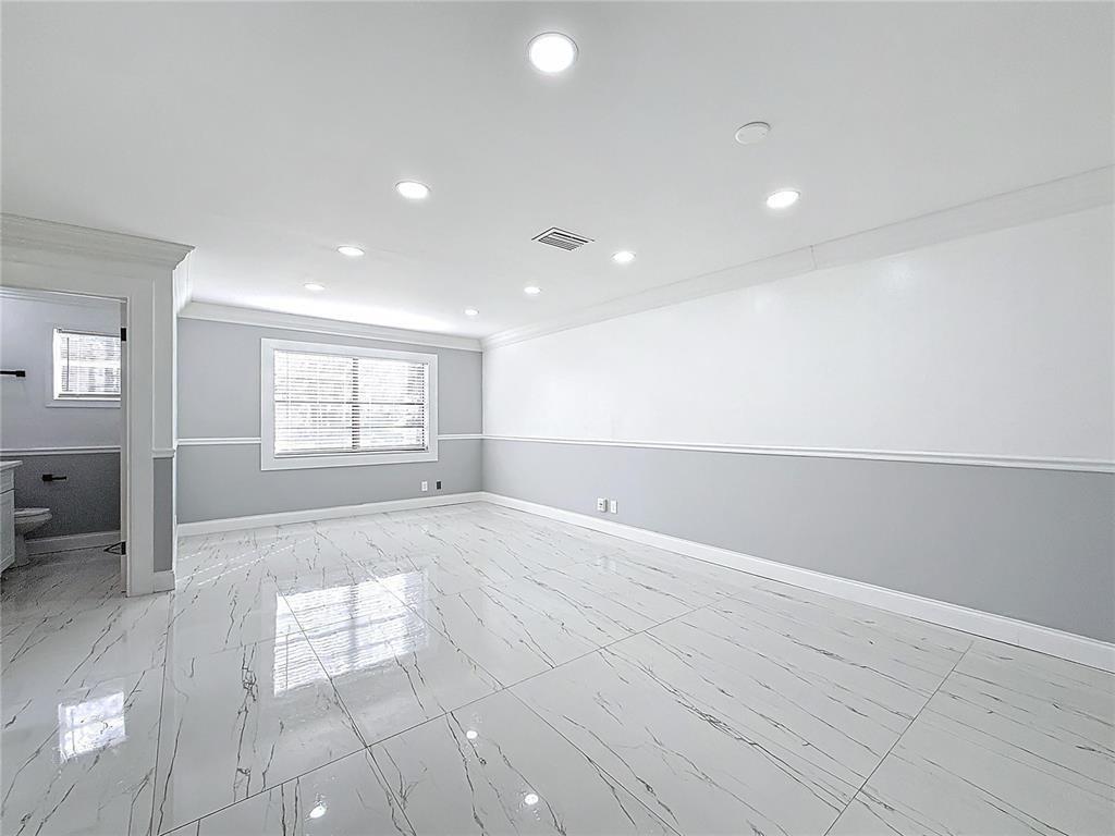 Villager Townhomes - Residential