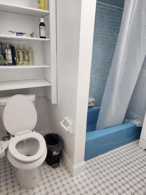 RIVERLAND VILLAGE SEC ONE - Residential Lease