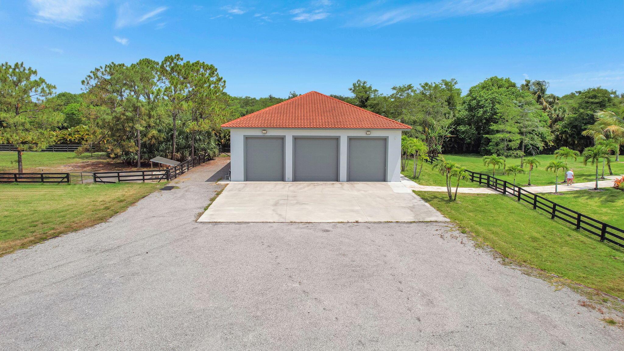 DEER RUN - Residential