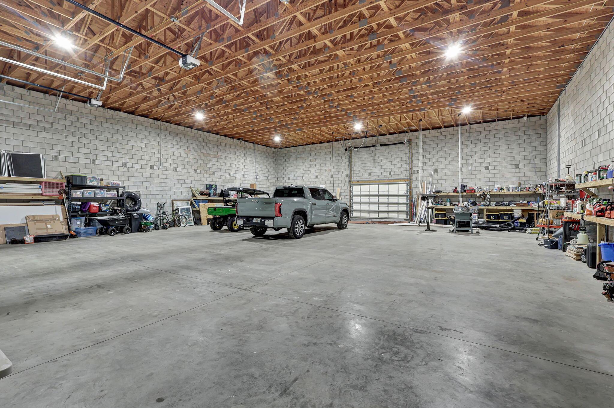 DEER RUN - Residential