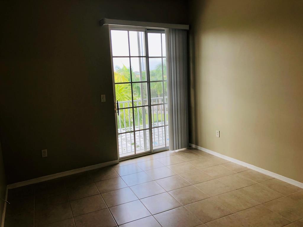 VILLAGE AT ABACOA CONDO - Residential