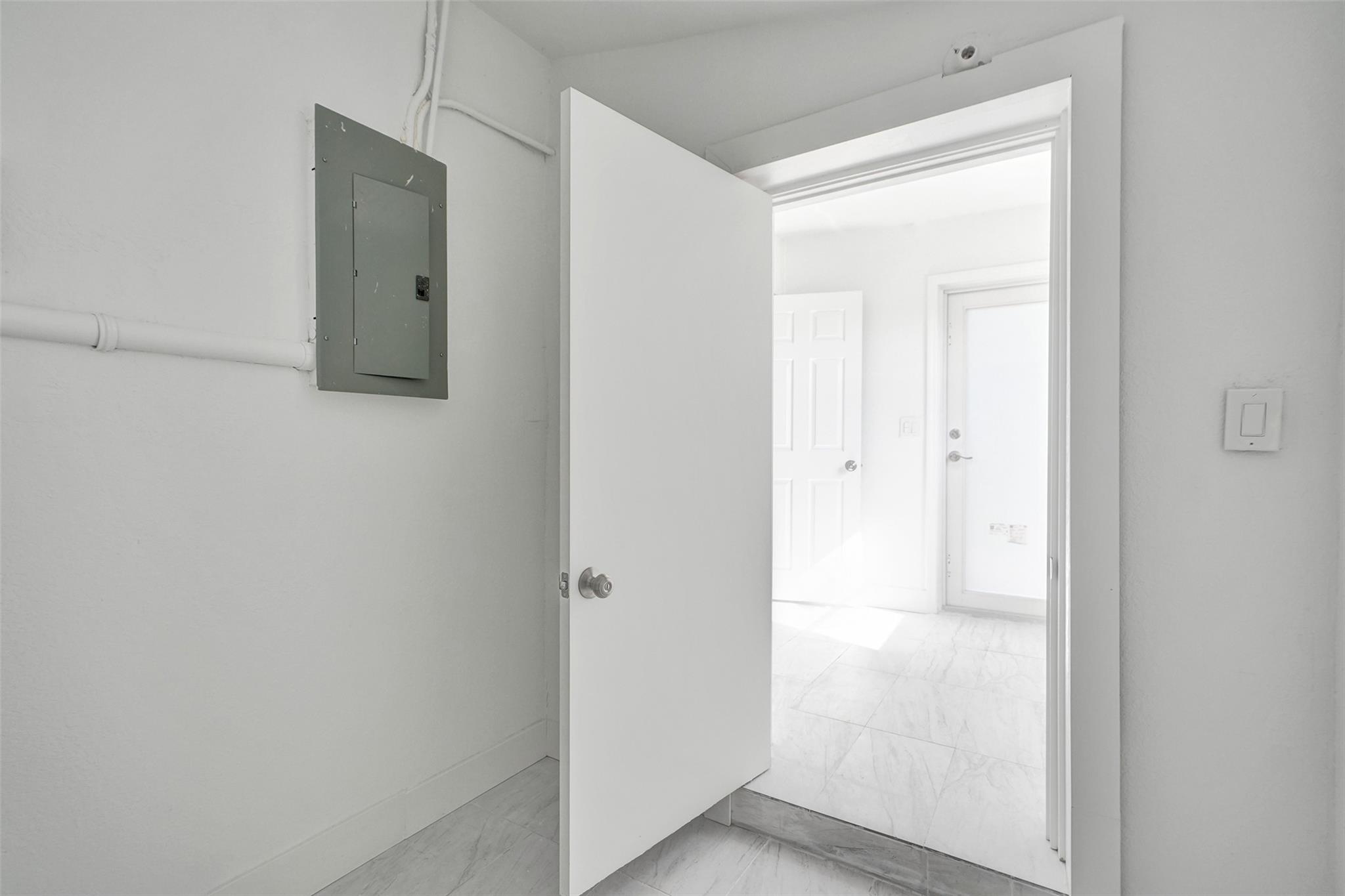 Bunche Park 1st Add - Residential